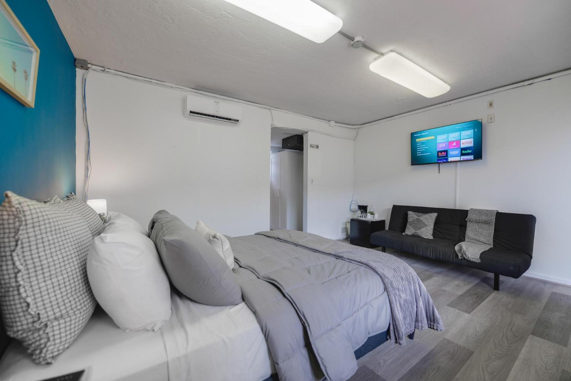 The Mariner Suites #22 - Beachfront Studio Hollywood Exterior photo